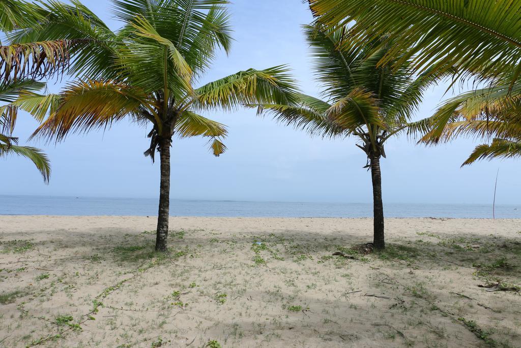 Marari Beach Paradise Mararikulam Exterior photo