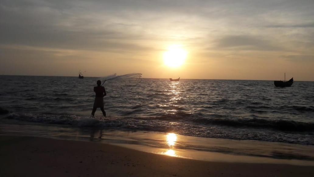 Marari Beach Paradise Mararikulam Exterior photo